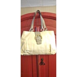 Coach Purse F18751 Soho East West Cream Off White Leather Silvr  Needs Some Work